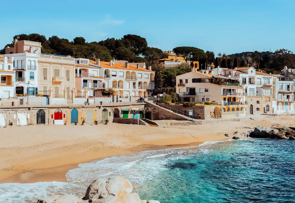 donde alojarse costa brava