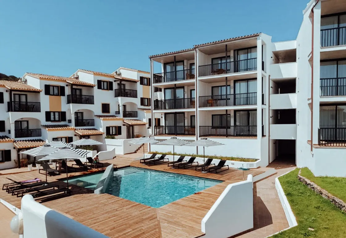 donde alojarse en menorca en 7 dias