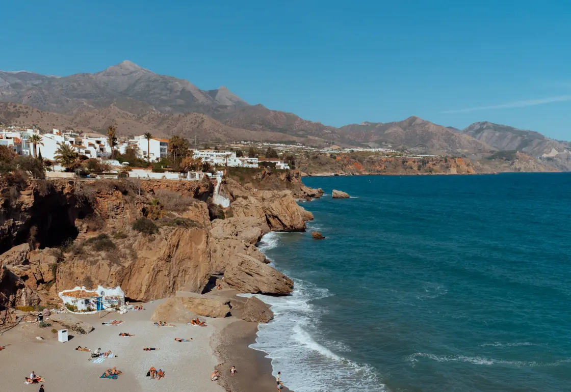que ver en nerja en un dia